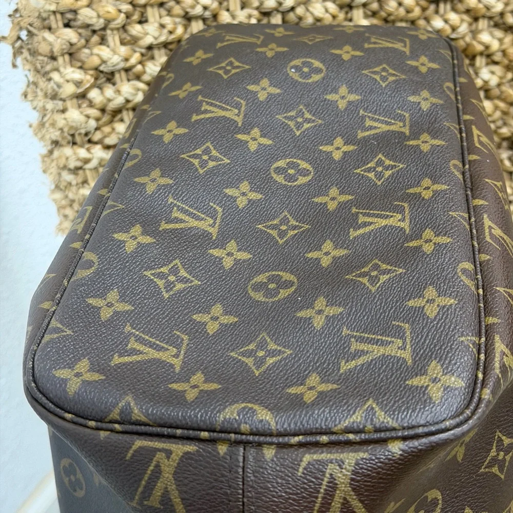 Louis Vuitton Monogram MM Neverful Bag‎